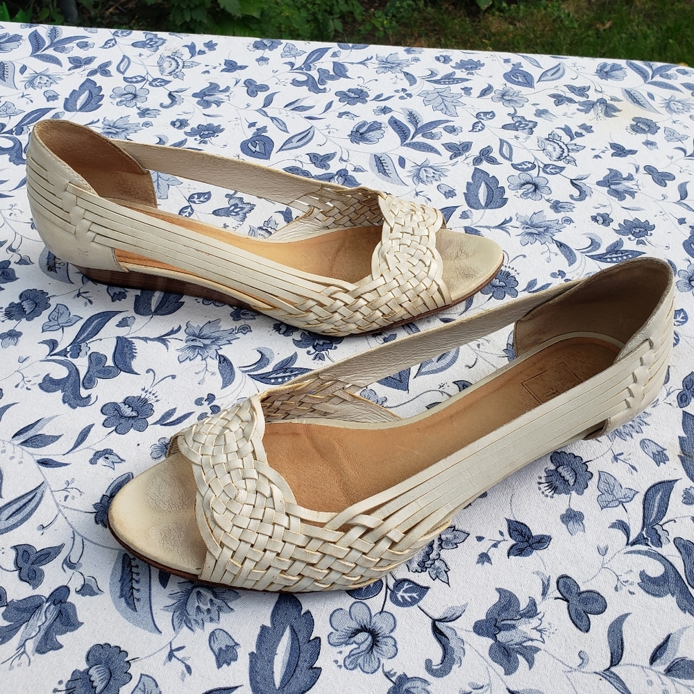 Frye  Sandals